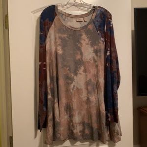 LOGO tie dyed tee. 2X